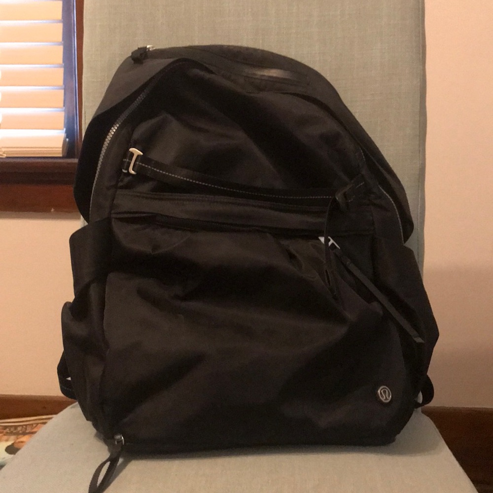 COPY - *Rare* Lululemon Backpack